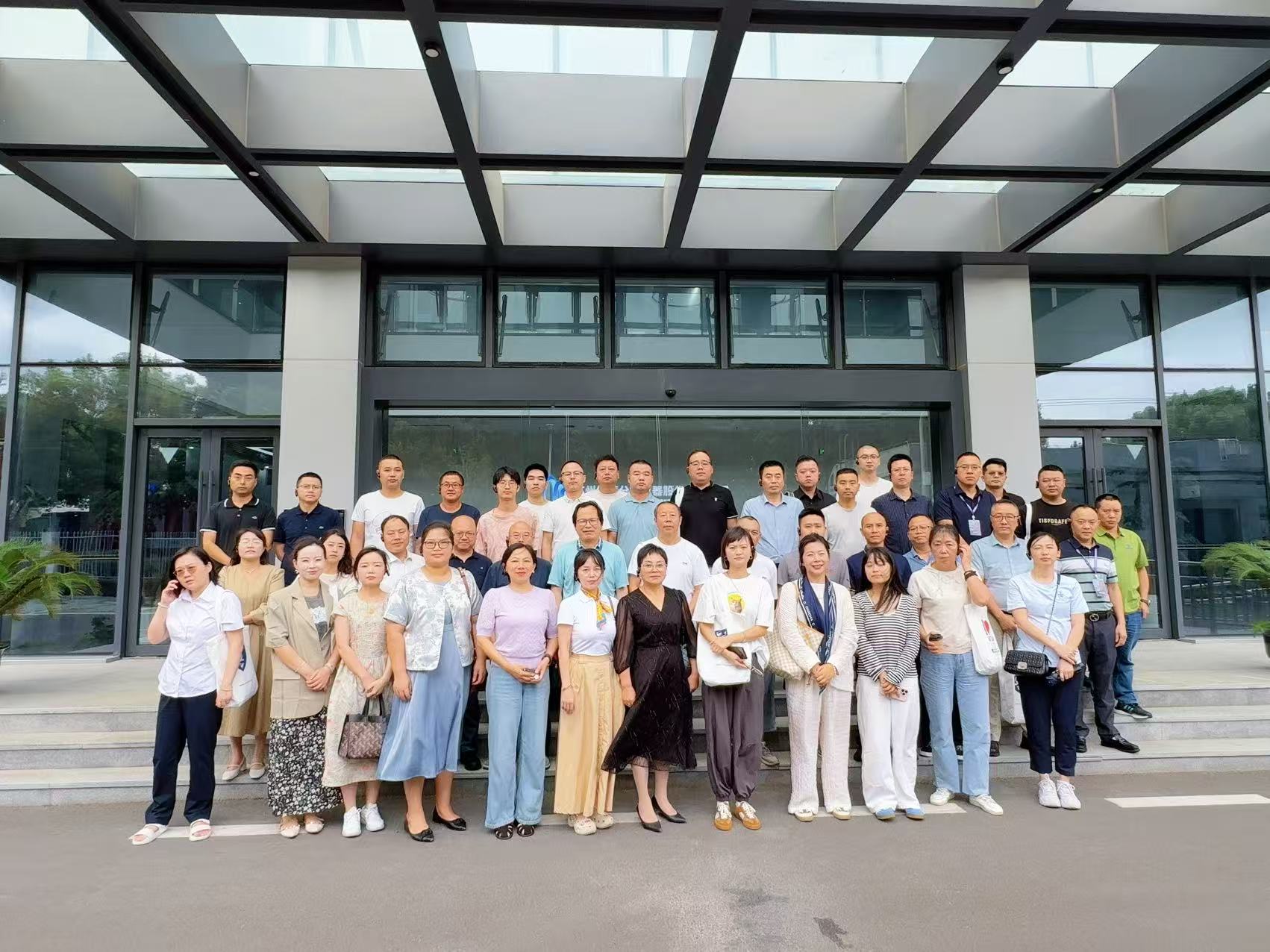 第二期绵阳专精特新企业家班聚焦星空官方网页版实践